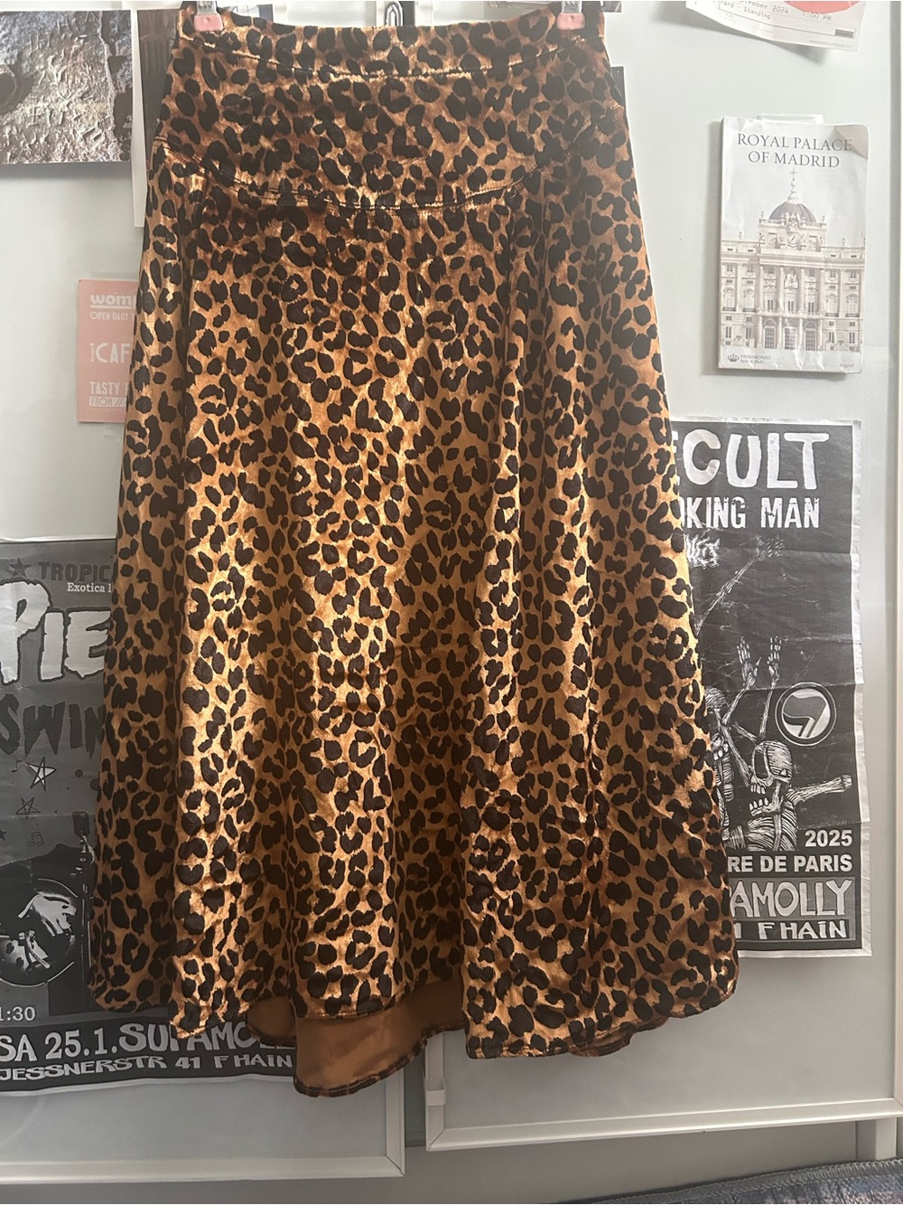 Marc by Marc Jacobs Leopard Print Midi Skirt, Aria Montgomery PLL - Picture 6 of 8